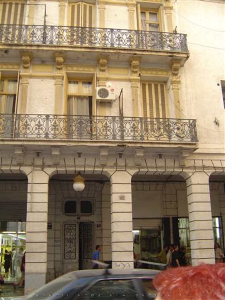 ORAN AOUT 2007 maison ou habita Albert Camus.JPG